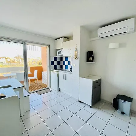 Апартаменти Avec Piscine, Climatisation, Et Parking A 2 Pas De La - Fr-1-723-133 Агд
